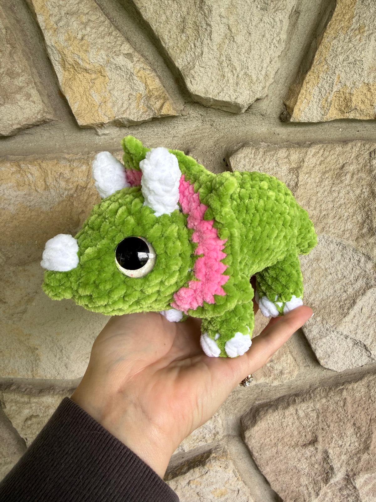 Dino plushie