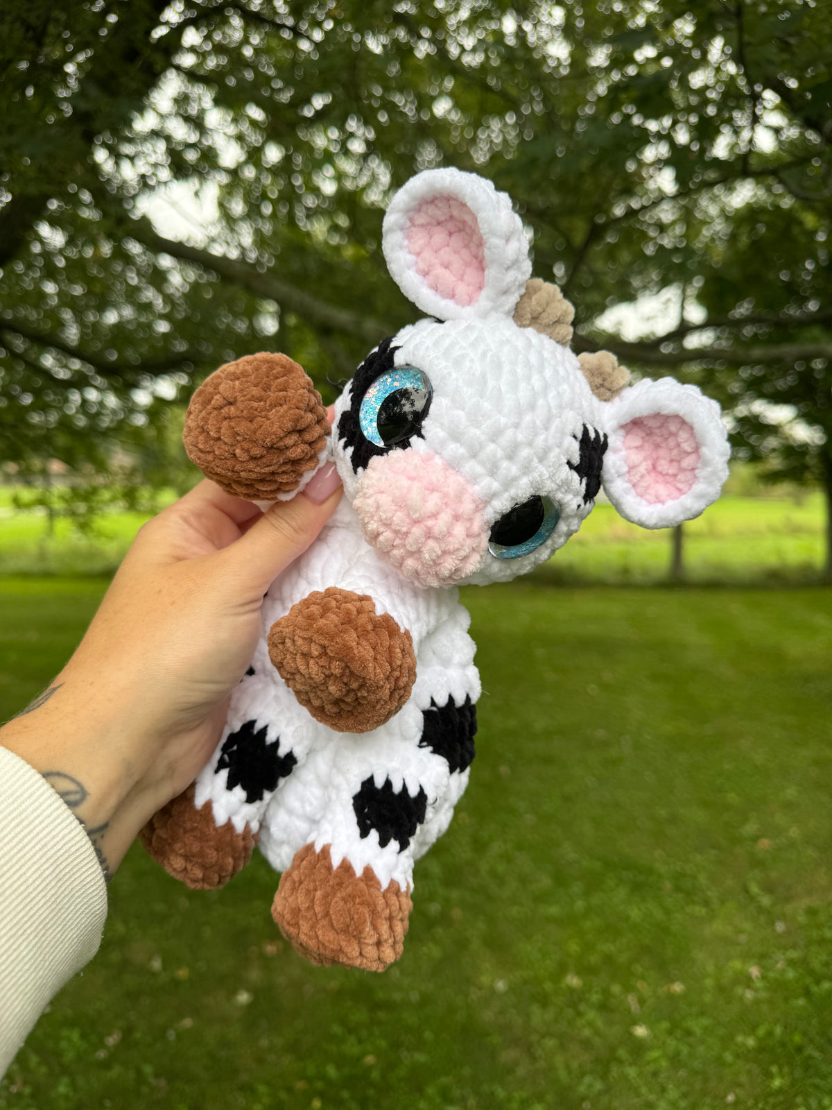 Cow snuggler