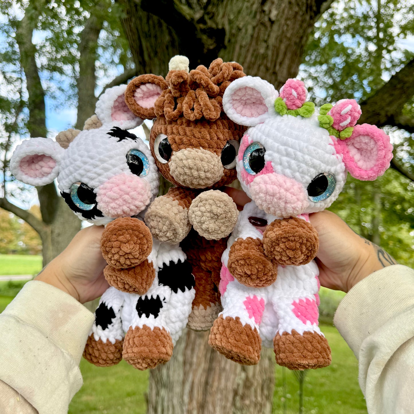 Bessie the Cow Crochet Pattern PDF - NOT A PHYSICAL ITEM